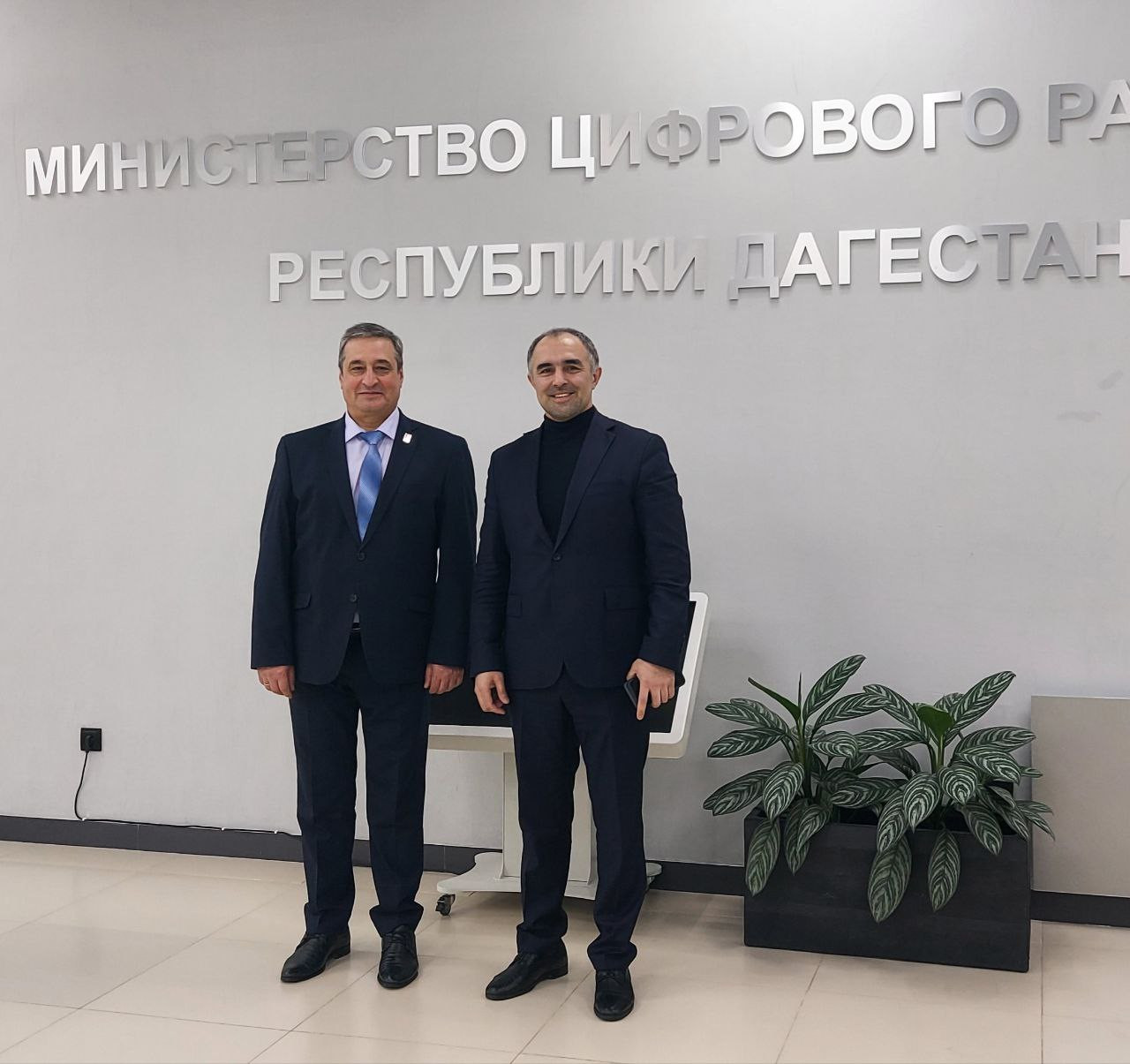 Минцифры Дагестана разработает многоязычный сайт для представительства республики в Баку