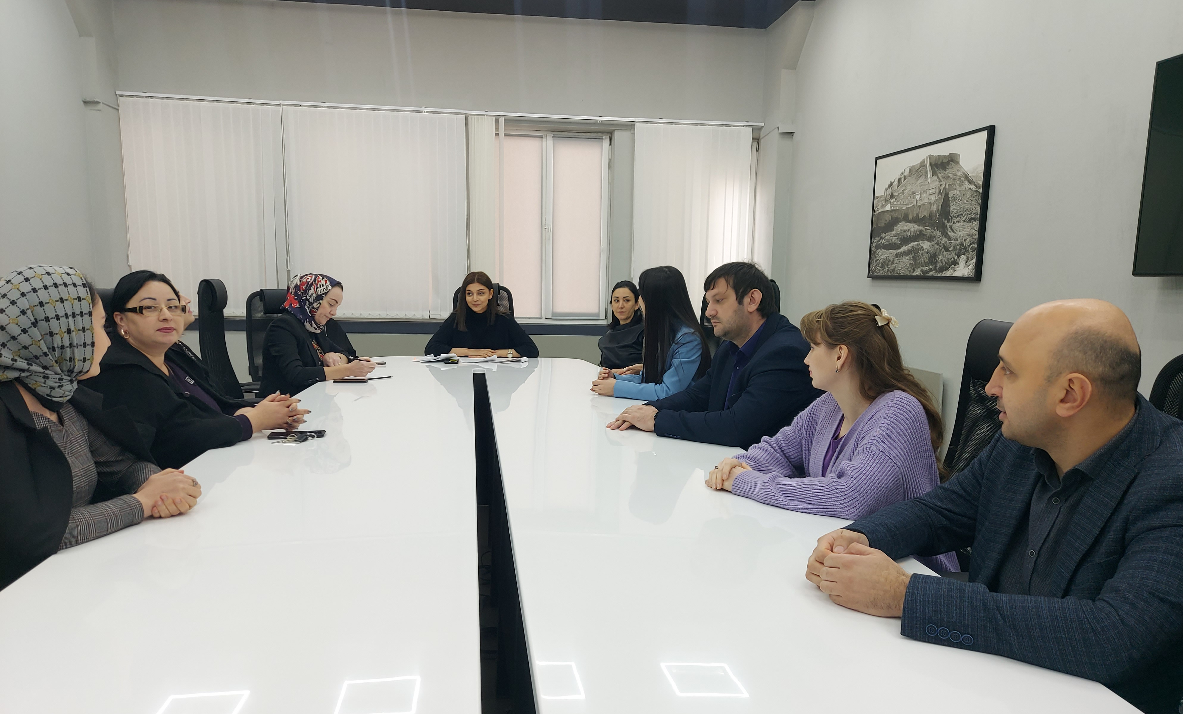 В Минцифры Дагестана прошел семинар на тему: «Антикоррупционные стандарты»