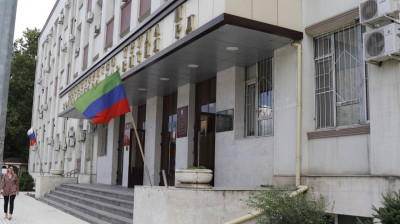 Министерство труда Дагестана предлагает отдельной категории граждан пройти бесплатное профессиональное обучение в рамках нацпроекта «Демография»