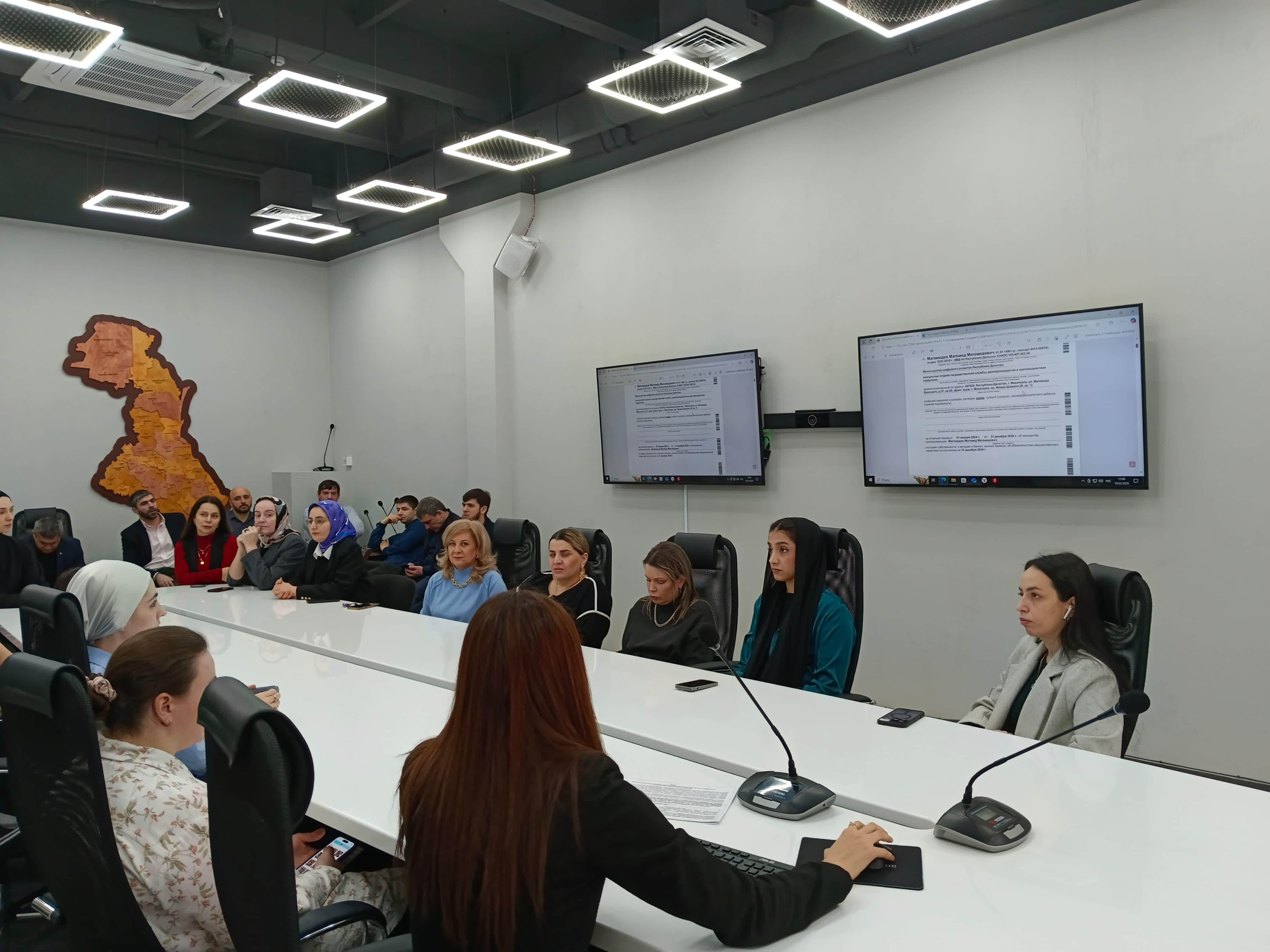 В Минцифры Дагестана состоялся семинар-совещание по вопросам декларационной кампании 2025 года.