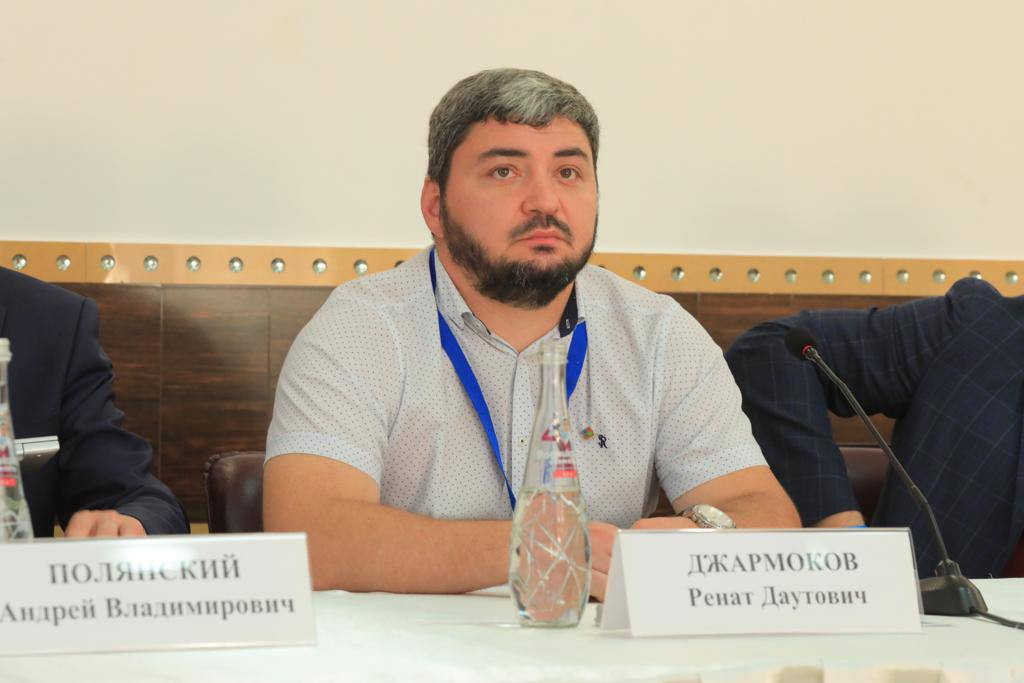 Прямо сейчас проводится рабочая сессия «Импортозамещение в области информационной безопасности. Готовые решения отечественных разработчиков»