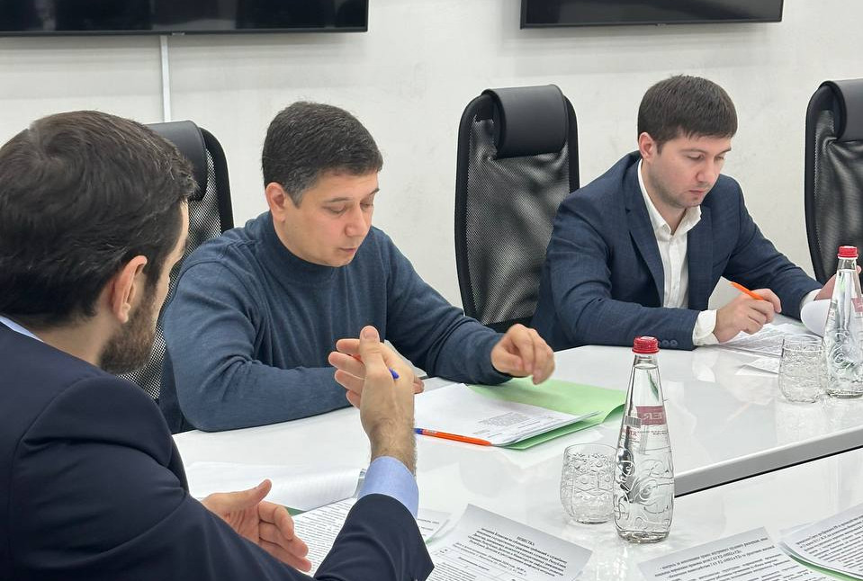 19 января 2024 года прошло заседание Комиссии по соблюдению требований к служебному поведению государственных гражданских служащих РД, замещающих должности государственных гражданских служащих РД в Минцифры Дагестана и урегулированию конфликта интересов