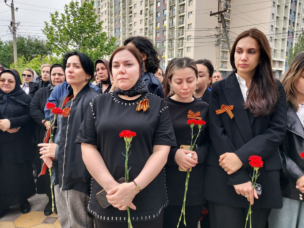 МФЦ Дагестана увековечил память сотрудника, погибшего в ходе СВО