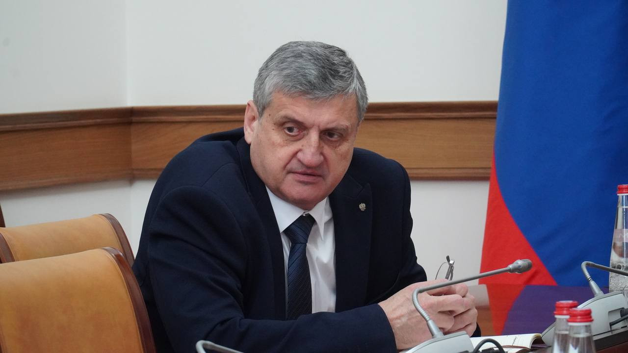 Абдулмуслим Абдулмуслимов встретился с жителями села Чиркей Буйнакского района