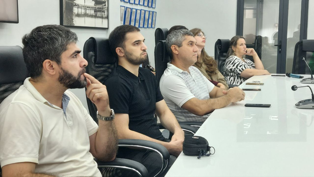 Сотрудникам Минцифры Дагестана рассказали о донорстве костного мозга