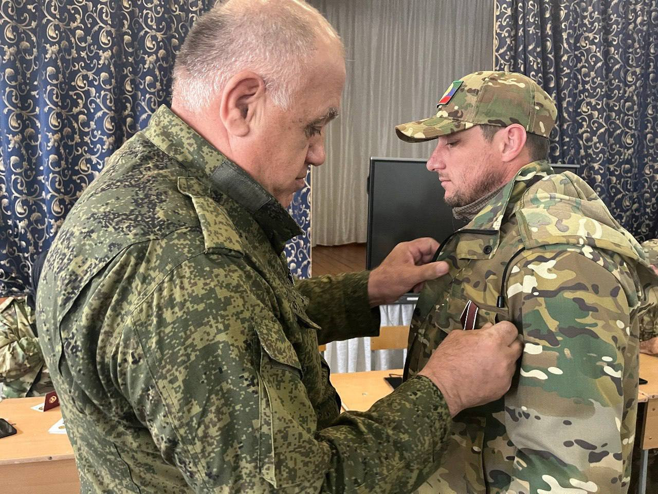 Сотрудник МФЦ отправился на СВО