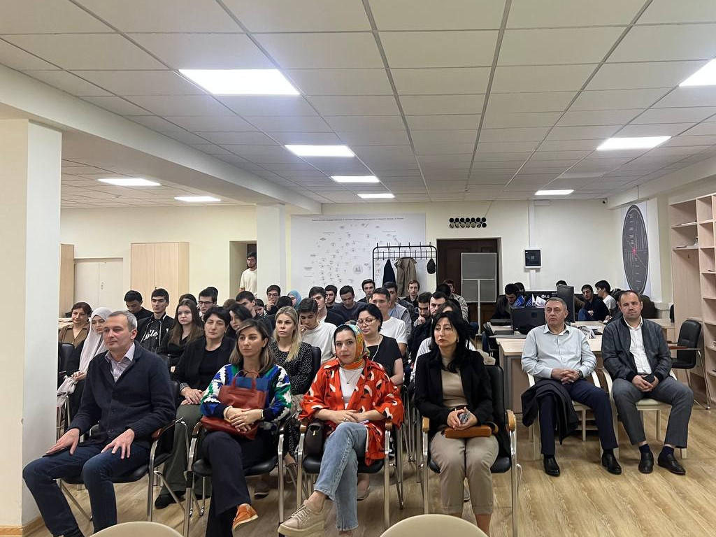Цифровой диктант по безопасности персональных данных прошел в ДГУ, на базе регионального центра высокотехнологических проектов «Точка кипения»