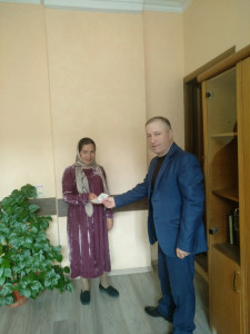 Состоялось вручение удостоверения ветеран труда.